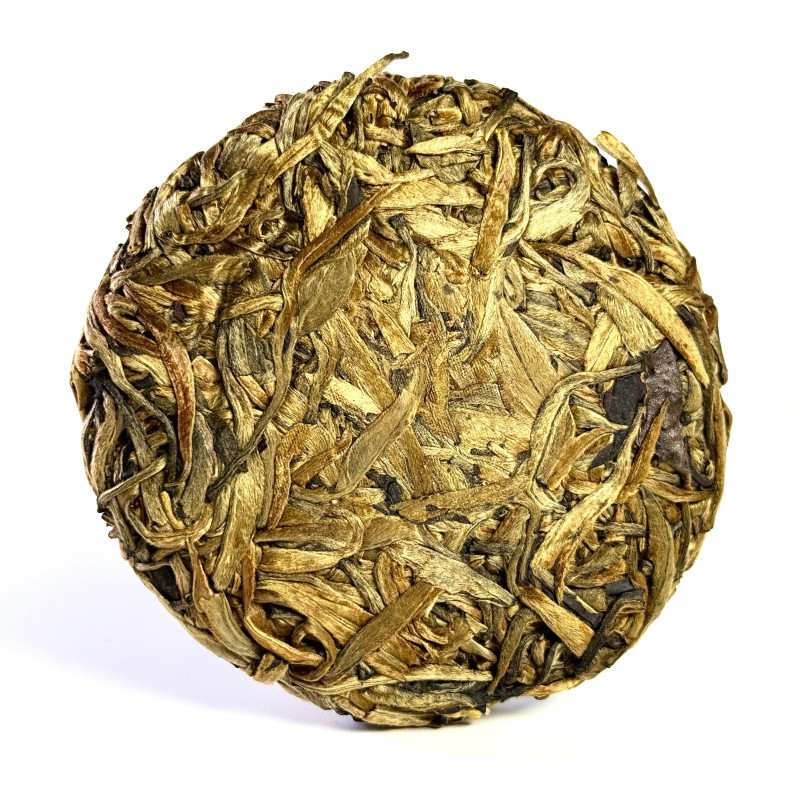 Red Tea “Golden Needles”
